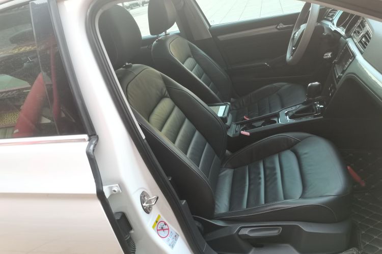 大众 凌渡 2015款 330TSI DSG舒适版局部细节41