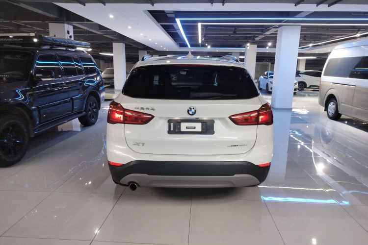 宝马X1 2019款 sDrive18Li 时尚型车身外观6004