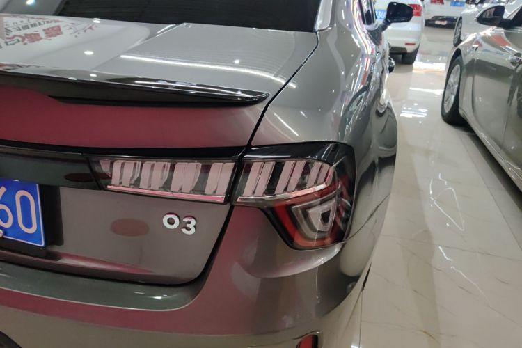 领克03 2022款 1.5TD DCT劲Pro车身外观9