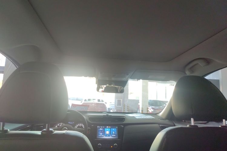 日产 奇骏 2021款 2.0L CVT 2WD XL ITS舒适纪念版中控内饰22