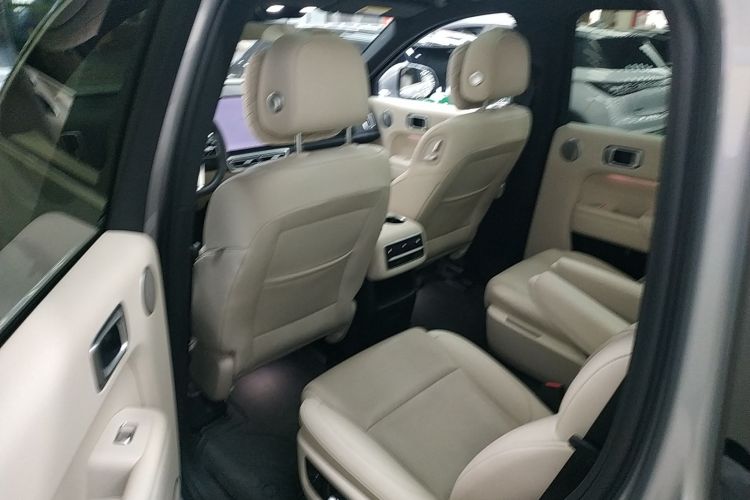 理想汽车 理想L8 2023款 Pro中控内饰7004