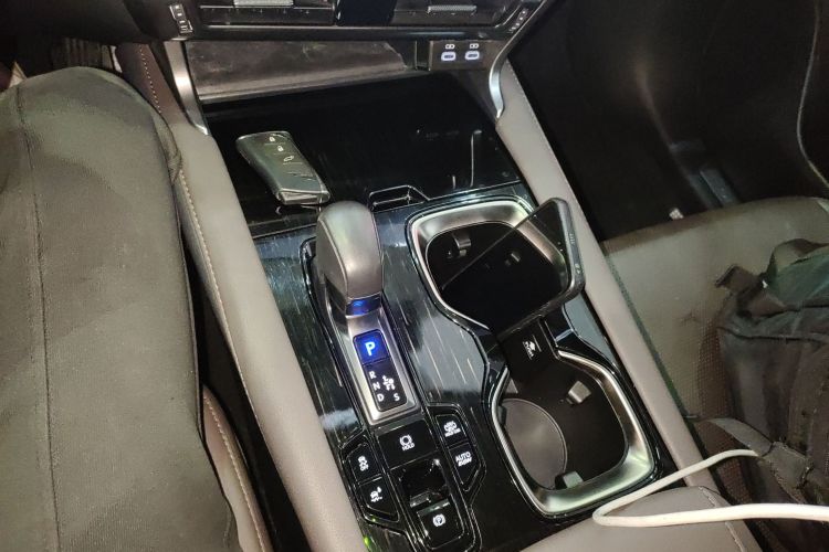 雷克萨斯RX新能源 2023款 450h+ 四驱畅享版中控内饰18