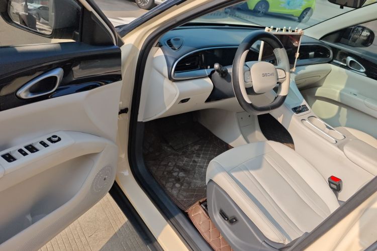 吉利银河 星愿 2025款 UP 410km 探索版中控内饰20