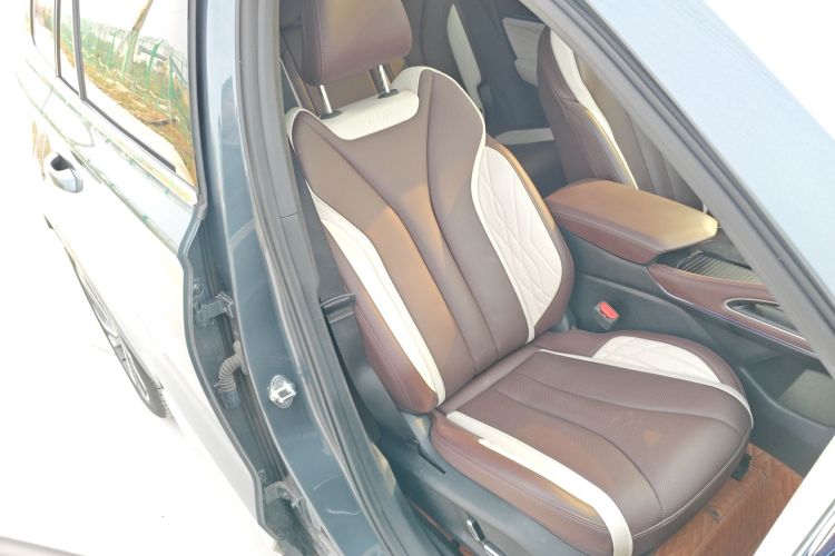 吉利汽车 星越L 2021款 2.0TD 高功自动四驱旗舰型局部细节41