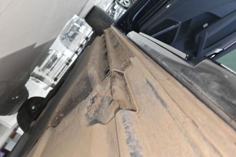 奥迪Q5L 2025款 45周年典藏版 45 TFSI 豪华动感型局部细节9002