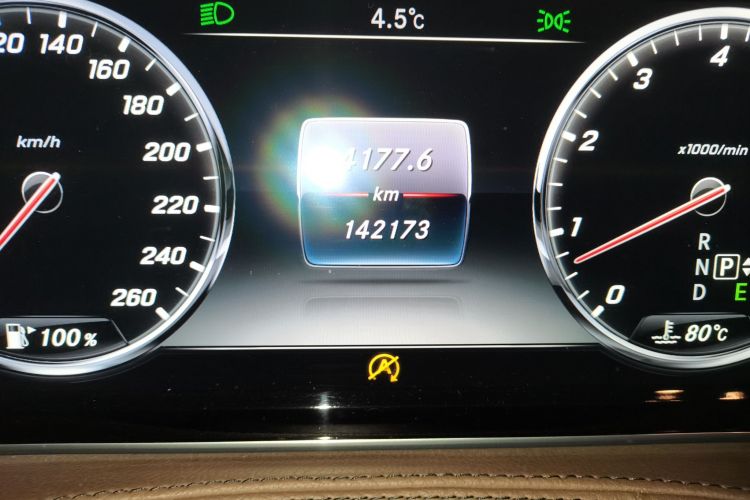 奔驰S级 2016款 S 320 L 豪华型中控内饰15