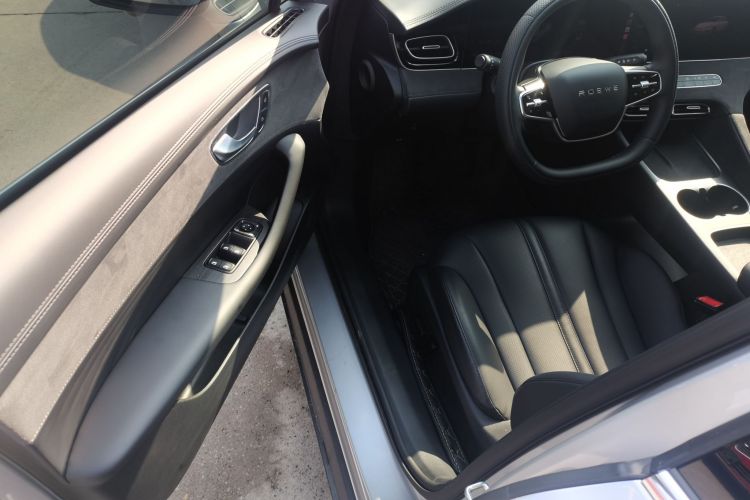 荣威D7 2025款 DMH 125km 世界冠军卓越版中控内饰20