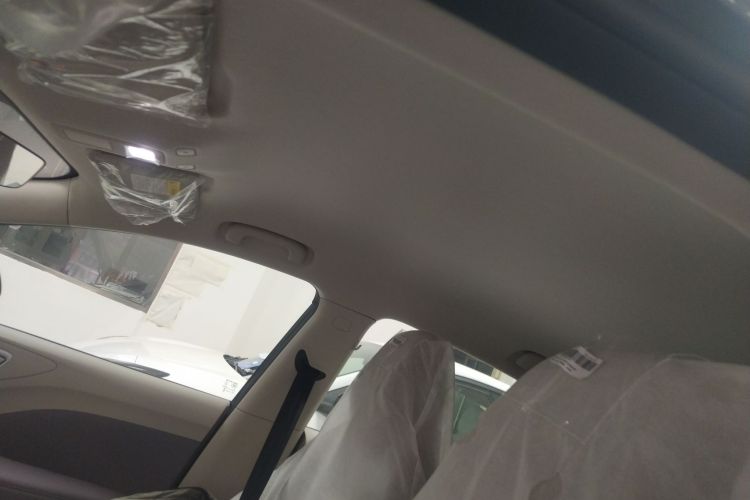 名爵 MG4 EV 2026款 437 随心版中控内饰22