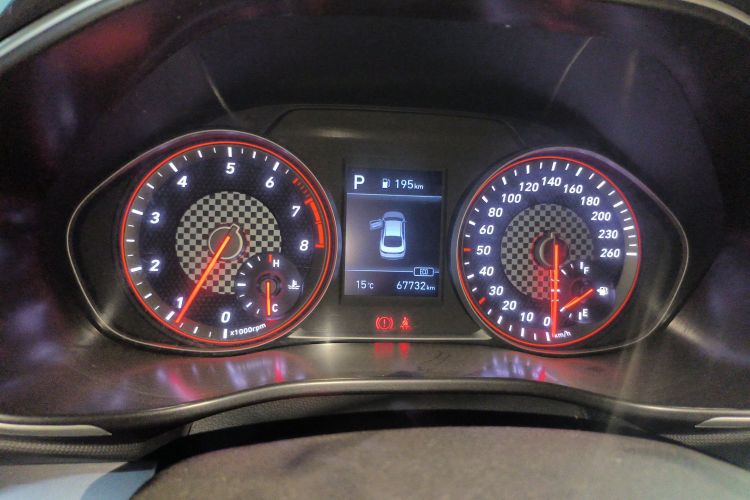 现代 菲斯塔 2019款 240TGDi 运动版 国VI中控内饰14