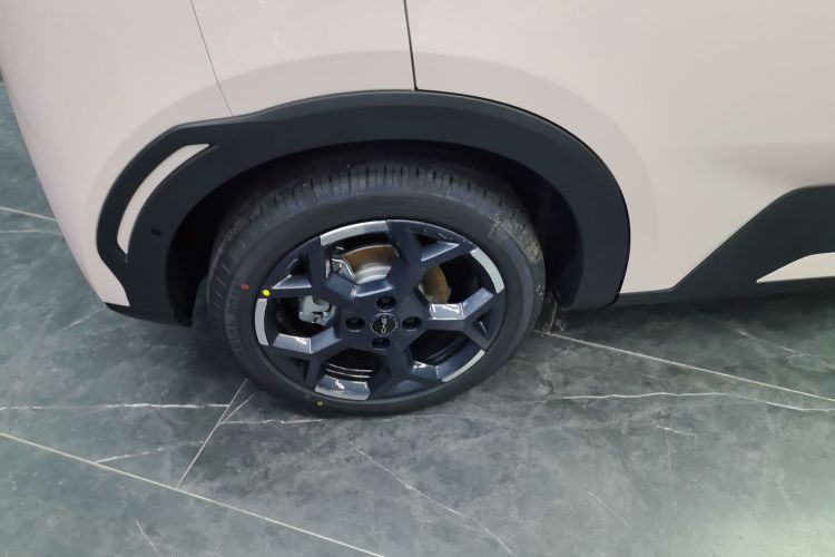 比亚迪 海鸥 2025款 智驾版 305km 自由版车身外观6008