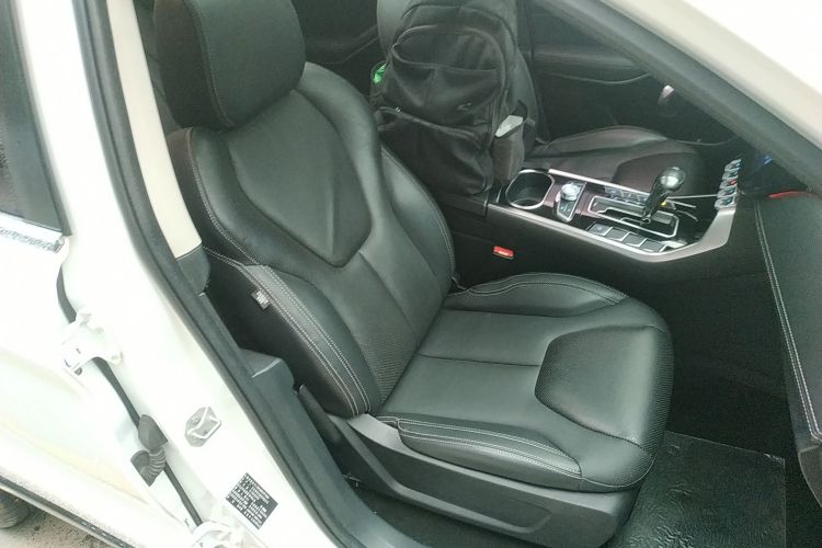 福特 领界 2019款 EcoBoost 145 CVT尊领型 国V局部细节41