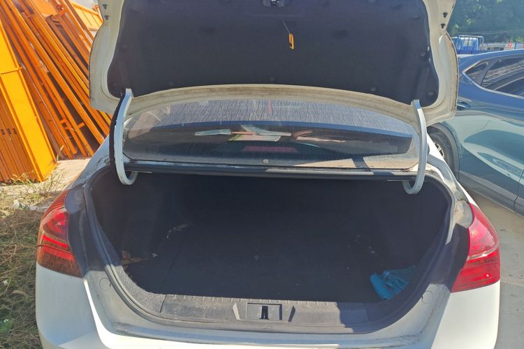 吉利汽车 帝豪 2019款 领军版 1.5L CVT向上亚运版 国VI局部细节23