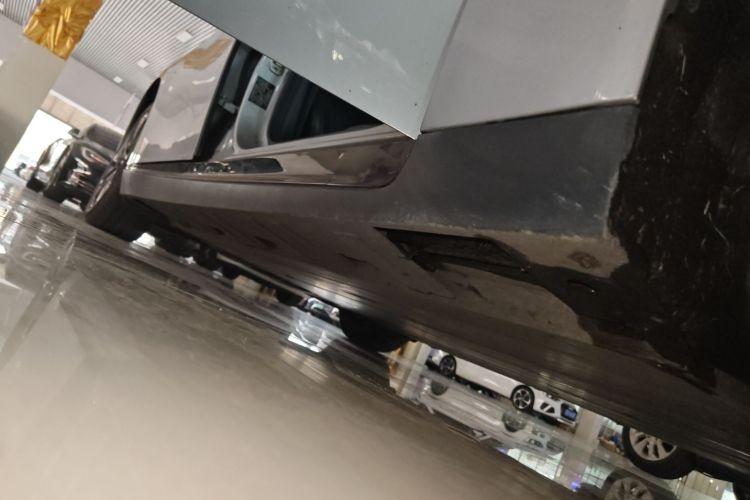 小鹏P7 2020款 586N局部细节9001