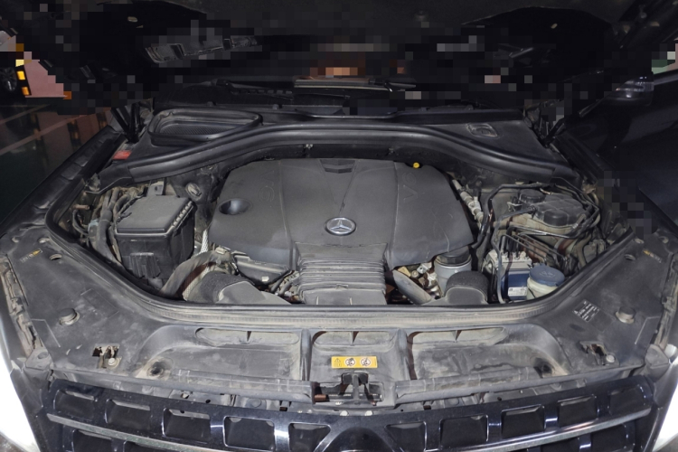 奔驰M级 2014款 ML 350 CDI 4MATIC局部细节24