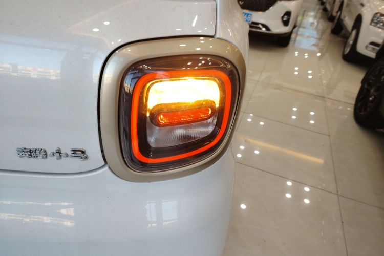 奔腾小马 2024款 170km 活力马车身外观9