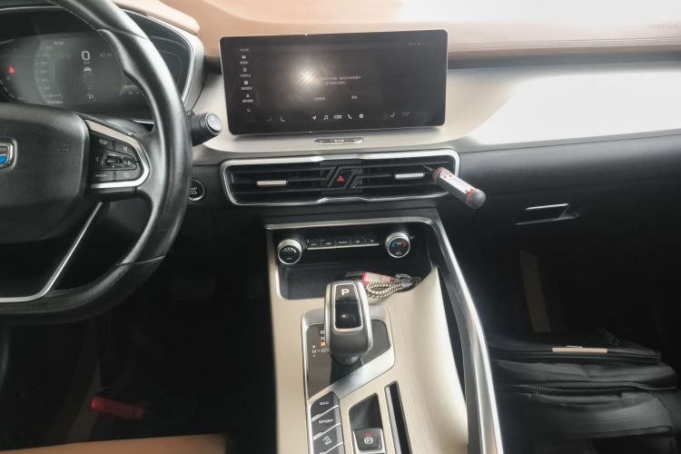 吉利汽车 缤越 2019款 260T DCT游侠 国V中控内饰16