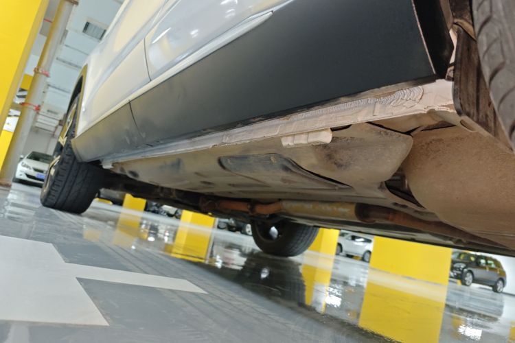 比亚迪 宋PLUS 2020款 1.5T 自动旗舰PLUS局部细节9002