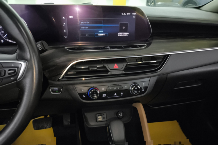 别克GL6 2021款 323T 轻混动互联豪华型局部细节16