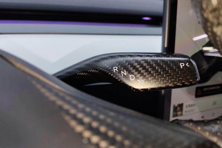 特斯拉 Model 3 2022款 Performance高性能全轮驱动版中控内饰18