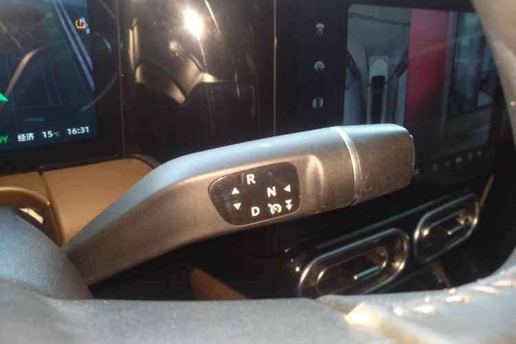 零跑汽车 零跑C01 2023款 525舒享版局部细节18