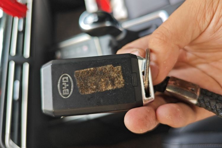 比亚迪 秦 2019款 1.5L 手动豪华型中控内饰7001