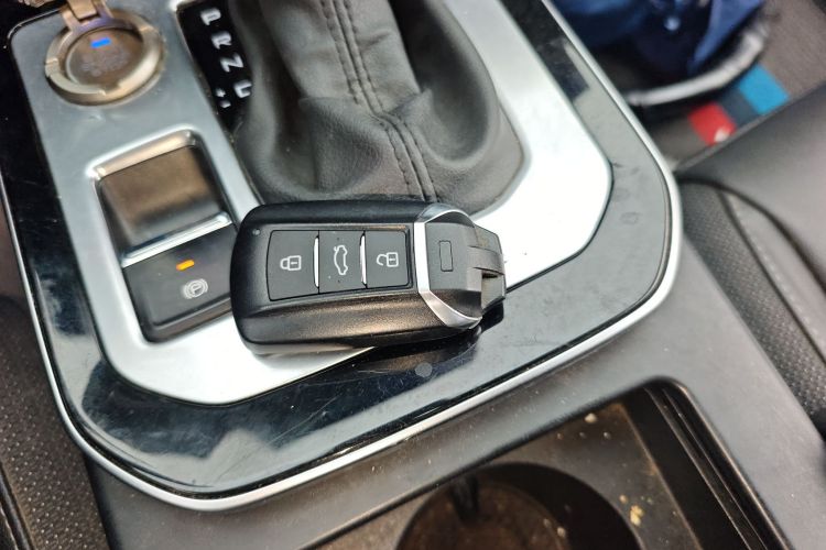 东风风神 奕炫 2020款 230T 自动炫酷版中控内饰11