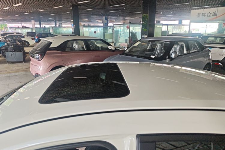 日产 轩逸 2022款 1.6L XL CVT悦享版车身外观57