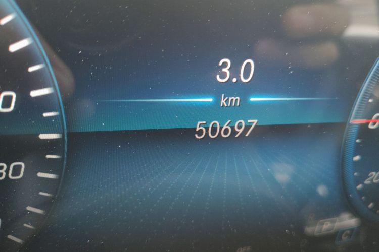 奔驰EQC 2020款 EQC 350 4MATIC中控内饰15