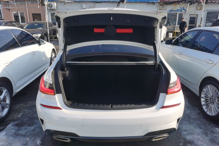 宝马3系 2020款 320Li M运动套装局部细节23