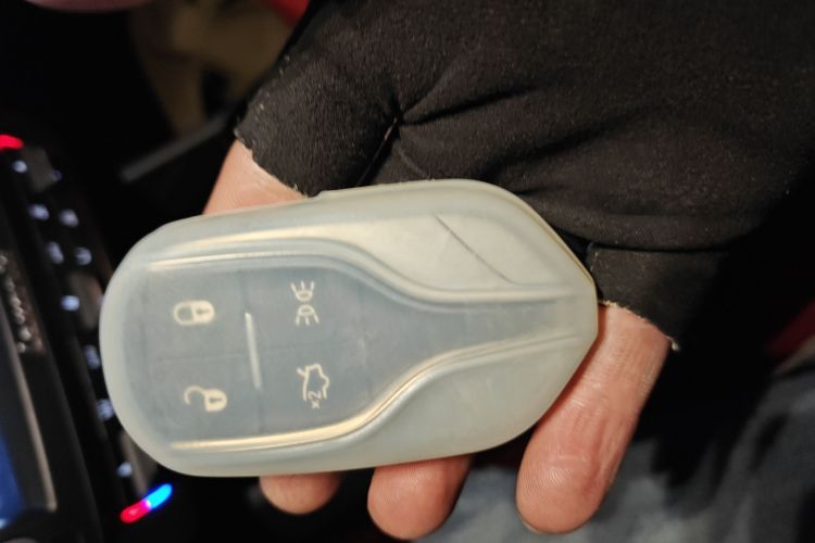 玛莎拉蒂 Levante 2019款 3.0T 标准版 国VI中控内饰11