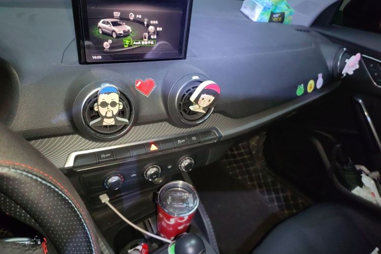 奥迪Q2L 2018款 35 TFSI 上市专享版 国VI中控内饰16