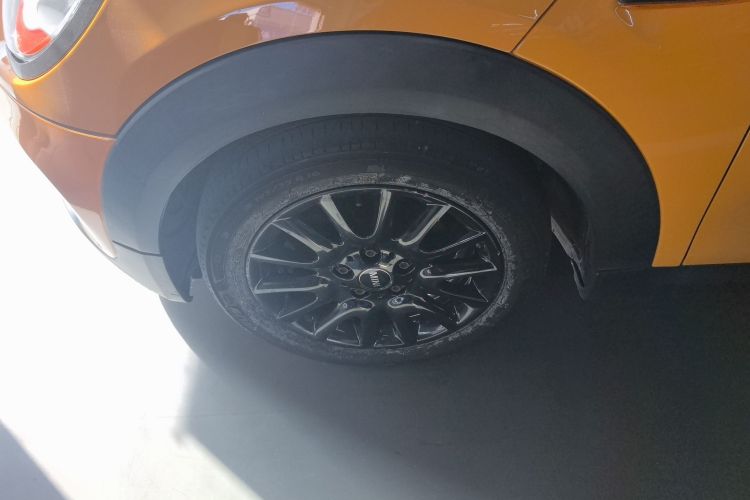 MINI 2014款 1.2T ONE+车身外观6007