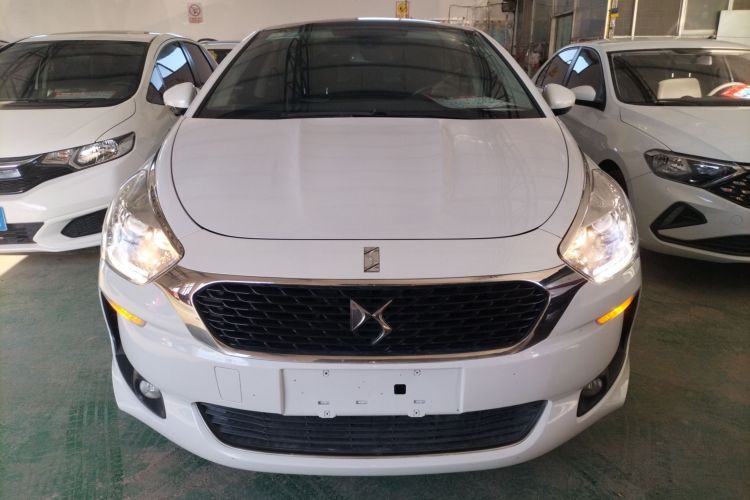 DS 5 2015款 1.6T 雅致版THP160车身外观6001
