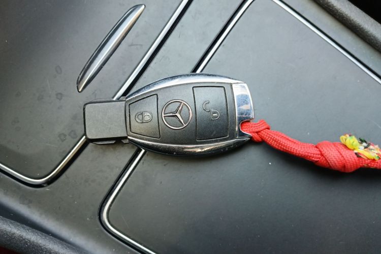 奔驰A级(进口) 2017款 改款 A 200 动感型中控内饰11