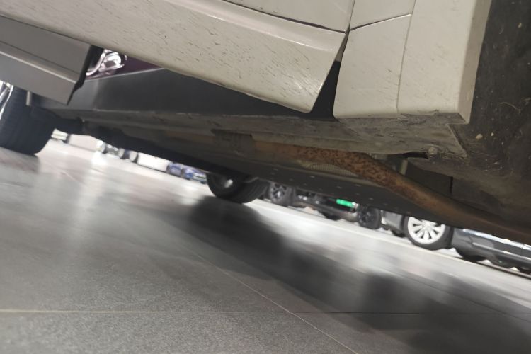 理想汽车 理想L9 2022款 Max局部细节9001