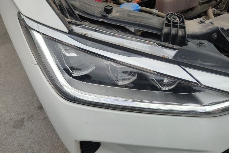 比亚迪e2 2021款 豪华型车身外观6006