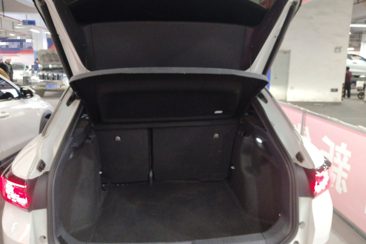 大众 ID.4 CROZZ 2021款 长续航PURE+两驱版机舱底盘23