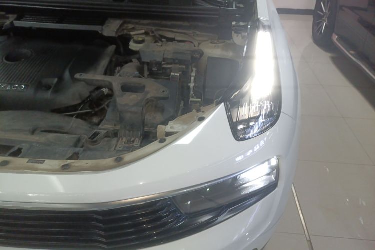 领克01 2017款 2.0T 两驱型Pro版局部细节36