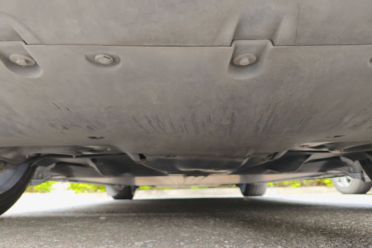 特斯拉 Model Y 2021款 Performance高性能全轮驱动版局部细节9009