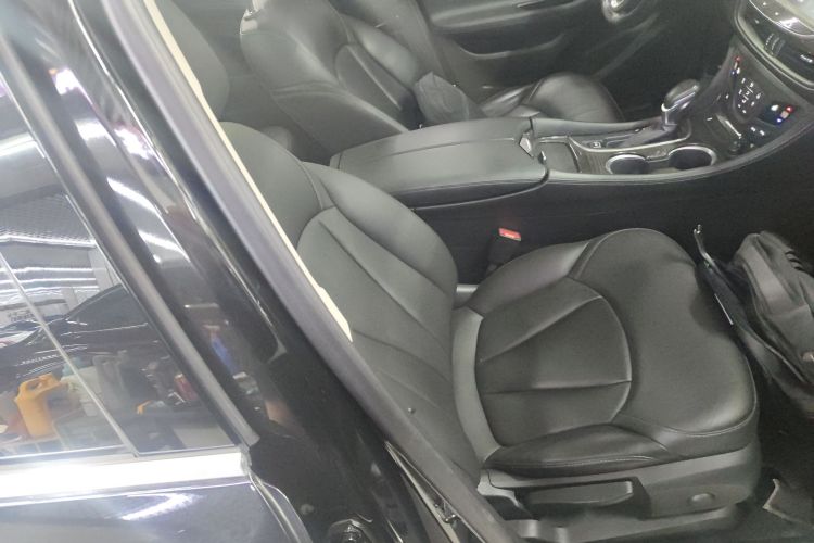 别克 昂科威 2020款 20T 两驱精英型局部细节41