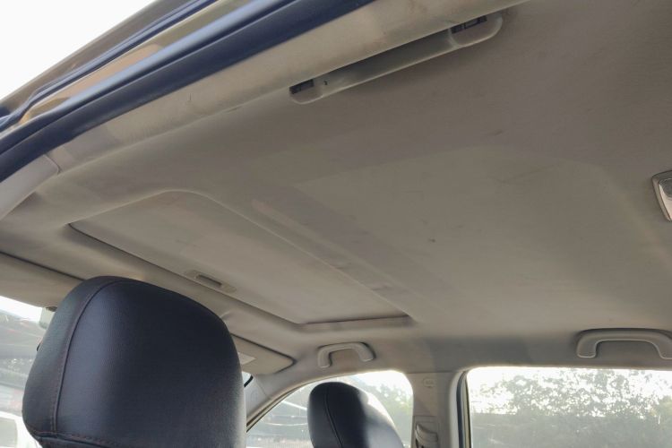 长安CS75 2014款 1.8T 自动精英型 国IV局部细节22