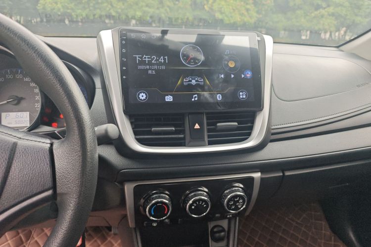 丰田 威驰 2019款 1.5L CVT创行版中控内饰16