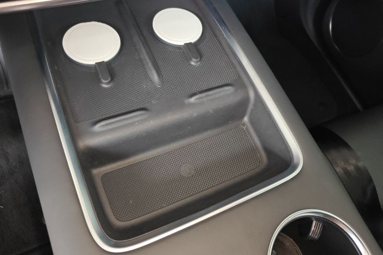 理想汽车 理想L7 2023款 Pro中控内饰7001