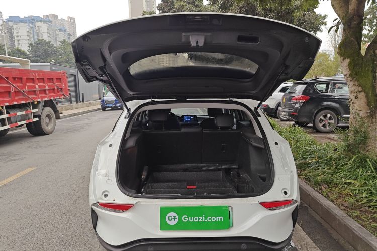 别克 微蓝6 2023款 改款 430km 出行版机舱底盘23