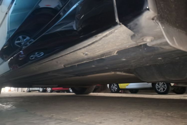 理想汽车 理想L8 2023款 Pro局部细节9002