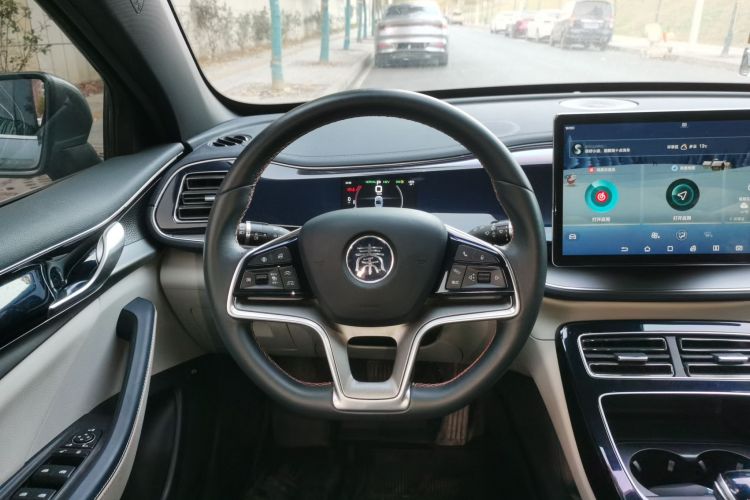 比亚迪 秦PLUS 2021款 DM-i 120KM 旗舰型局部细节13