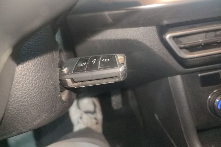 大众 朗逸 2023款 改款 1.5L 自动得逸版中控内饰11