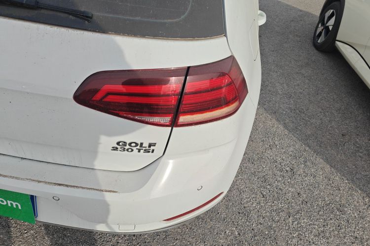 大众 高尔夫 2018款 230TSI 自动舒适型车身外观6006