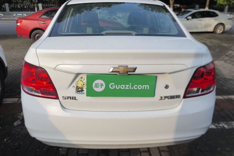 雪佛兰 2015款 赛欧3 1.5L AMT幸福天窗版车身外观6004
