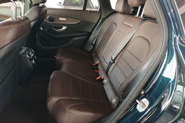 奔驰GLC 2022款 GLC 300 L 4MATIC 动感型臻藏版中控内饰7004